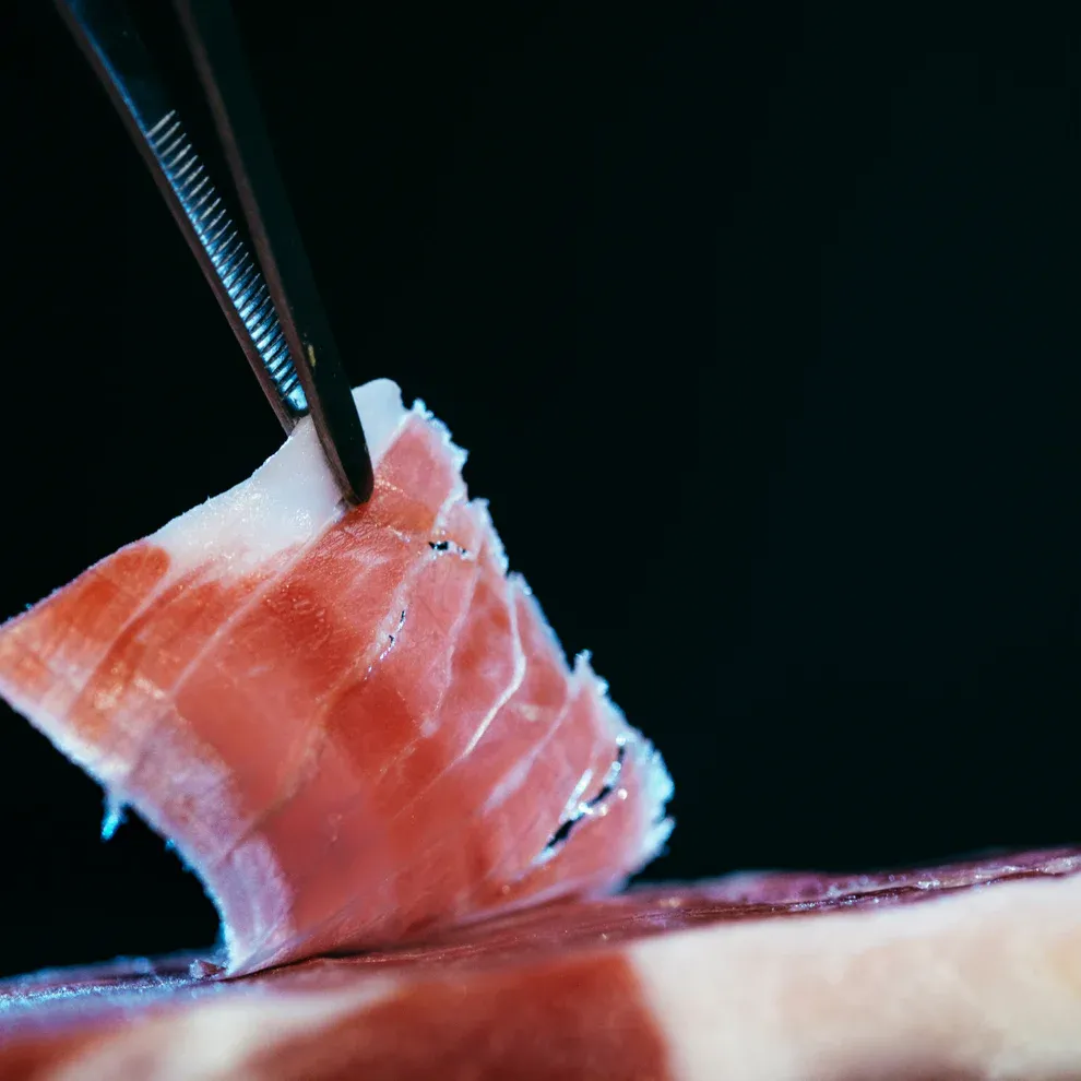 Jamón ibérico cortado